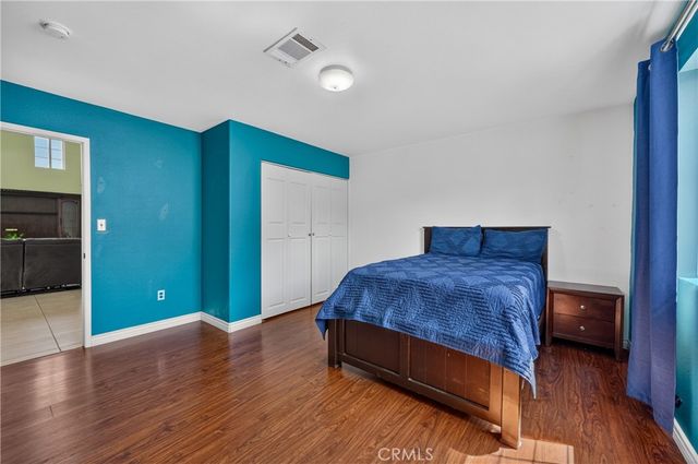 1015 W 5th, Corona, CA 92882