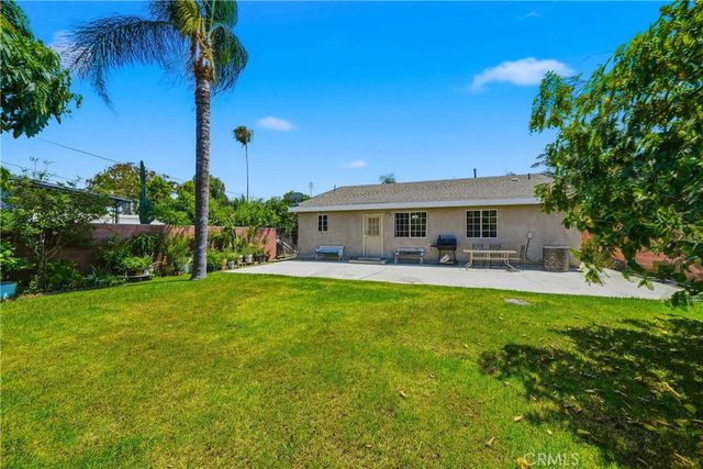1015 W 5th, Corona, CA 92882