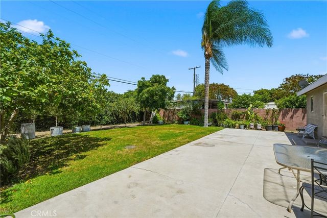 1015 W 5th, Corona, CA 92882