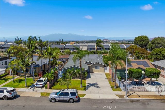 1015 W 5th, Corona, CA 92882