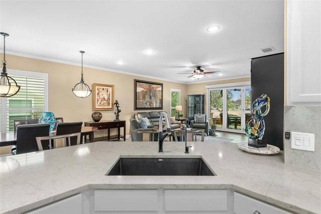 506 Farm Hill DR, Georgetown, TX 78633