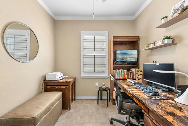 506 Farm Hill DR, Georgetown, TX 78633