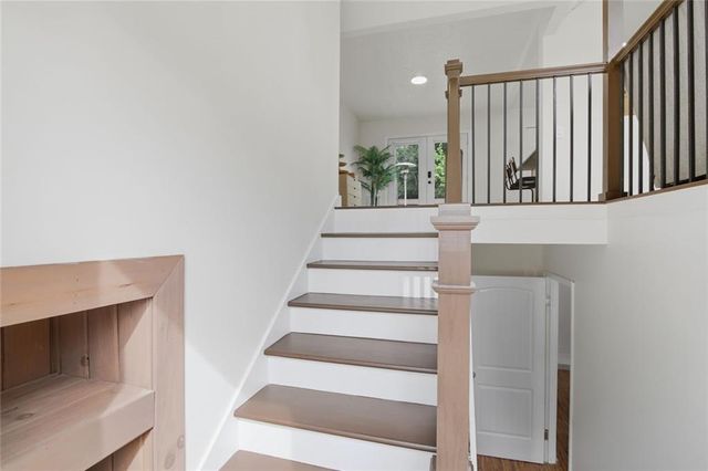 265 Watkins Glen Drive, Kennesaw, GA 30144