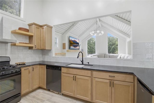 265 Watkins Glen Drive, Kennesaw, GA 30144