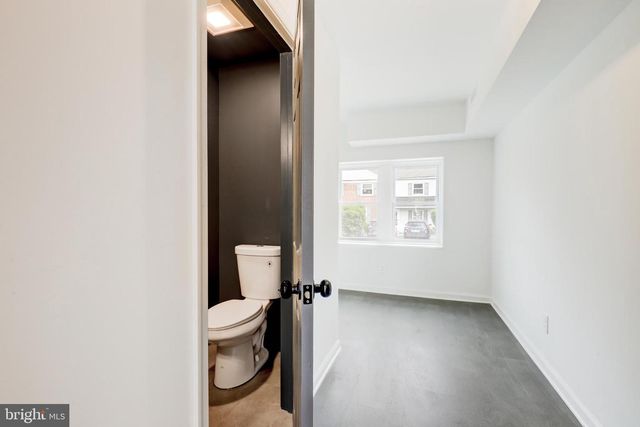 300 WALNUT PL, Havertown, PA 19083