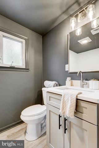 300 WALNUT PL, Havertown, PA 19083