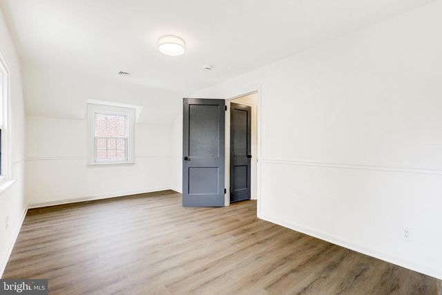 300 WALNUT PL, Havertown, PA 19083