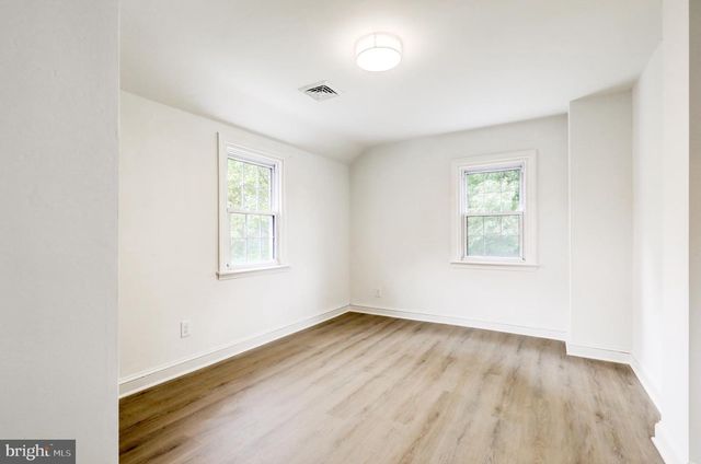 300 WALNUT PL, Havertown, PA 19083