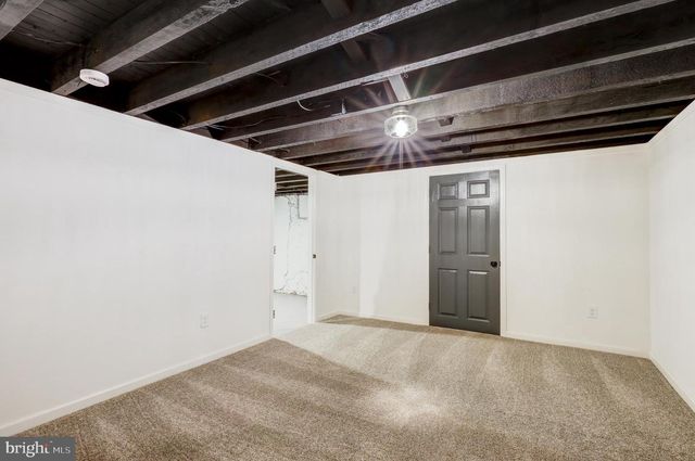 300 WALNUT PL, Havertown, PA 19083
