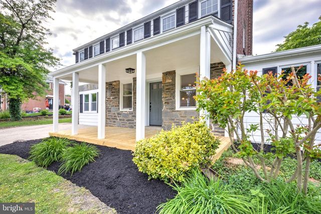 300 WALNUT PL, Havertown, PA 19083