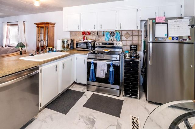 972 S Dante Dr, Pueblo West, CO 81007