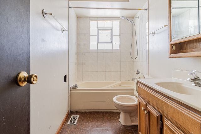 18008 Edwards Avenue, Country Club Hills, IL 60478