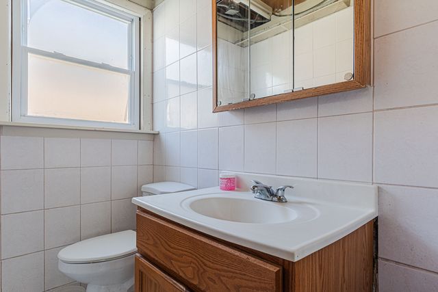 18008 Edwards Avenue, Country Club Hills, IL 60478