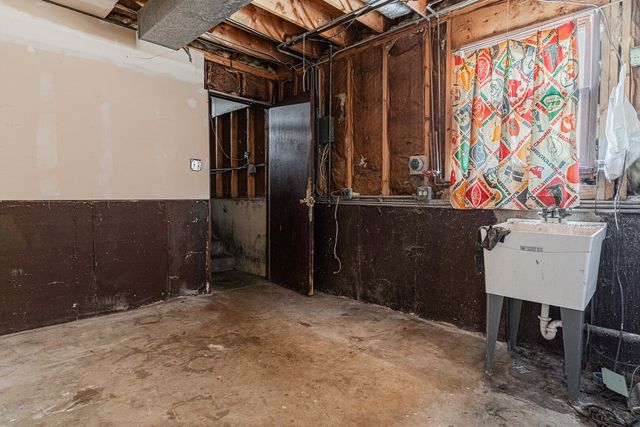 18008 Edwards Avenue, Country Club Hills, IL 60478