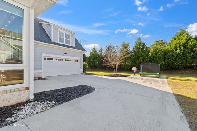 5225 Leisure Circle, Wilmington, NC 28409