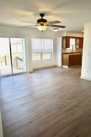 618 East Marian Court, Nixa, MO 65714