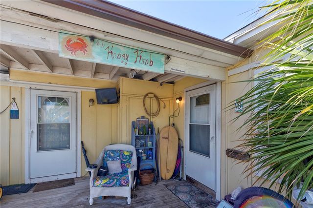 325 W Avenue F, Port Aransas, TX 78373