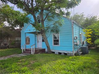 1011 S Alameda St, Corpus Christi, TX 78404