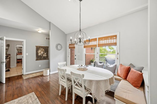 2001 West Court, Richmond, KY 40475