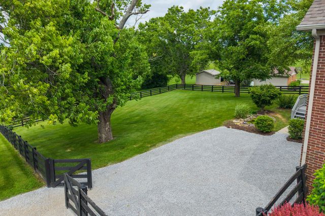 2001 West Court, Richmond, KY 40475