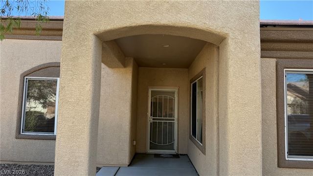 7682 Fieldfare Drive, North Las Vegas, NV 89084
