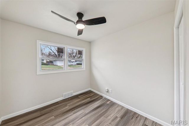 6621 Dunwold Drive, Berkeley, MO 63134