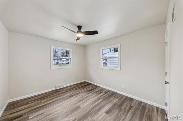 6621 Dunwold Drive, Berkeley, MO 63134