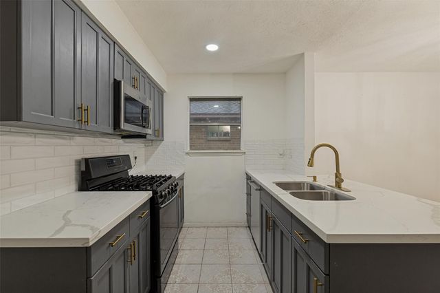 1415 Leadenhall Circle, Channelview, TX 77530
