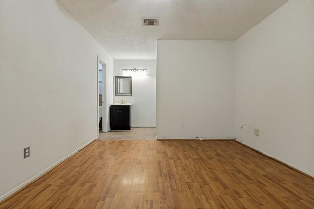 1415 Leadenhall Circle, Channelview, TX 77530