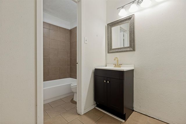 1415 Leadenhall Circle, Channelview, TX 77530