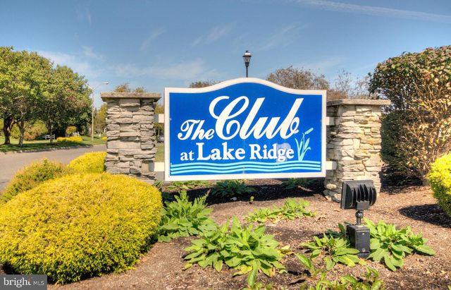 3632 VICARI AVE, Toms River, NJ 08755