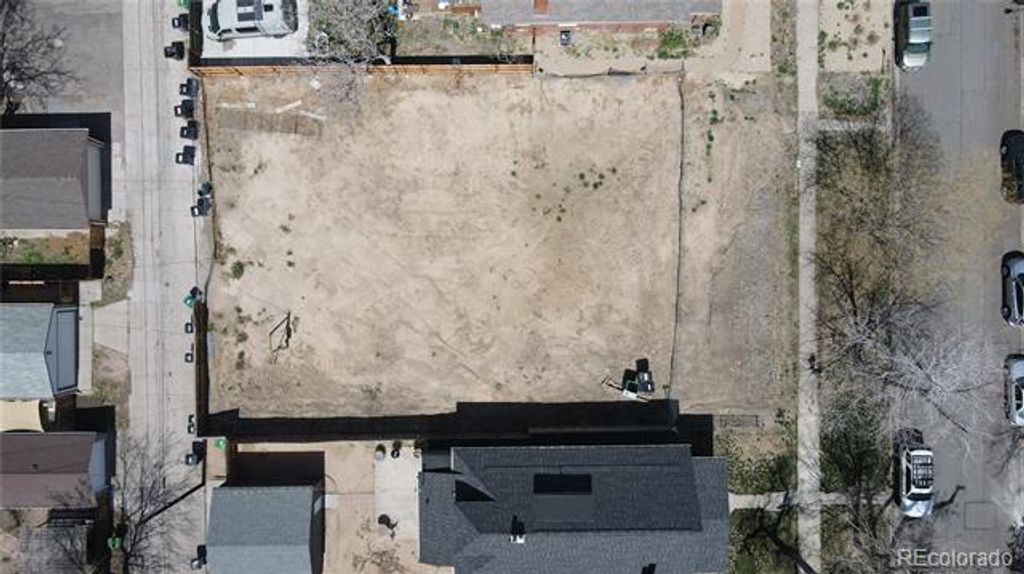 3227 N Vine Street, Denver, CO 80205