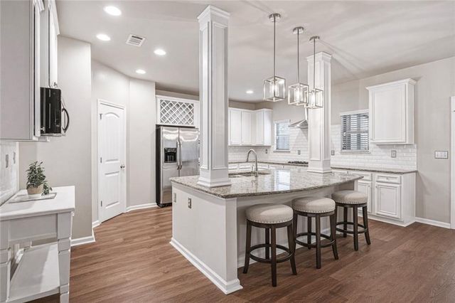 108 Shelton Drive, Mcdonough, GA 30252