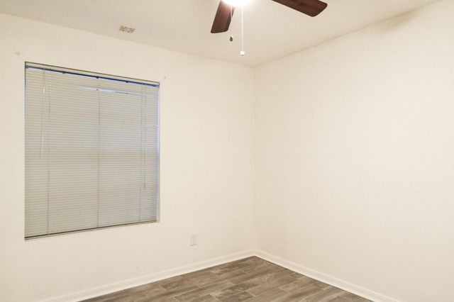 2750 Holly Hall Street 303, Houston, TX 77054