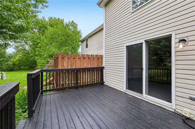 12 Pin Oak Ct, Cranberry Twp, PA 16066