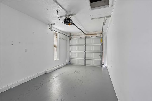 12 Pin Oak Ct, Cranberry Twp, PA 16066