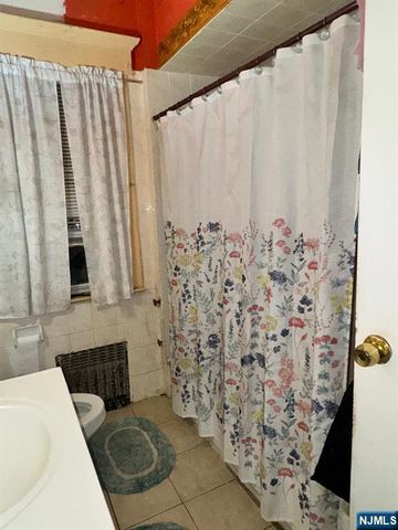 278 William Street, East Orange, NJ 07017