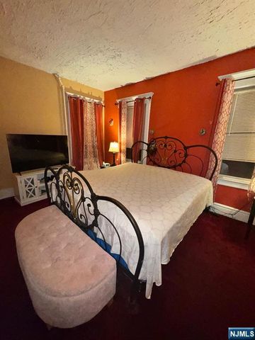 278 William Street, East Orange, NJ 07017