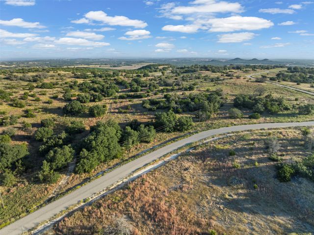 1456 Hidden Oaks Trail, Glen Rose, TX 76690