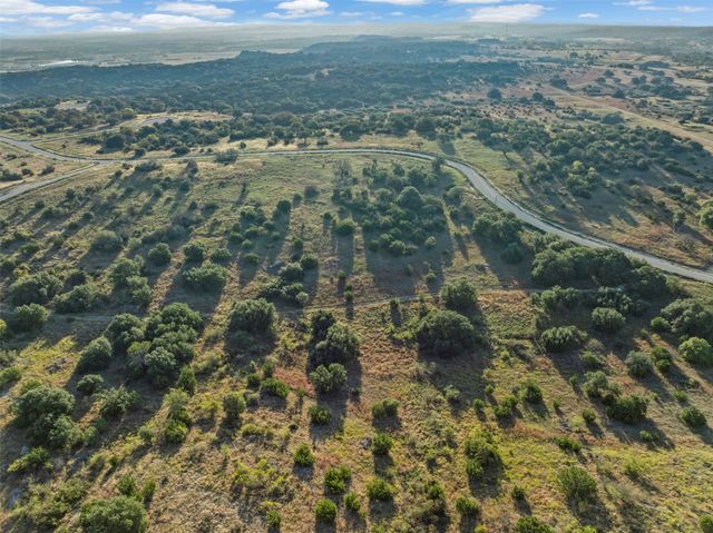 1456 Hidden Oaks Trail, Glen Rose, TX 76690