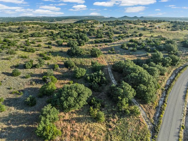 1456 Hidden Oaks Trail, Glen Rose, TX 76690