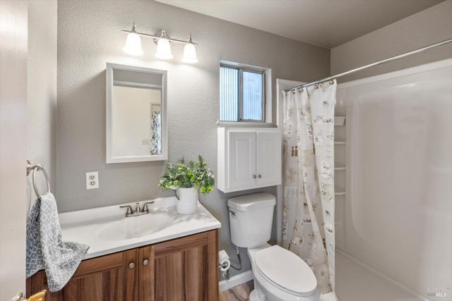 106 Birch St, Vacaville, CA 95688