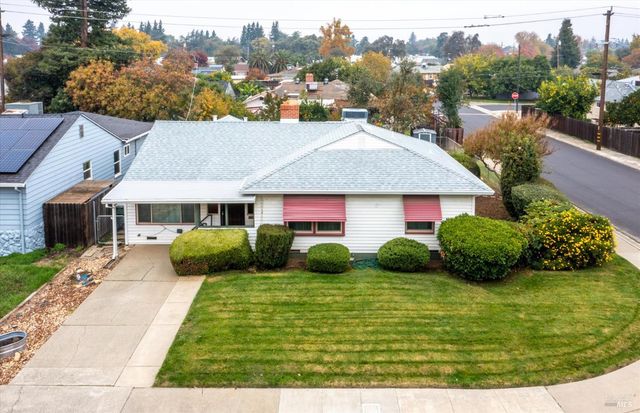 106 Birch St, Vacaville, CA 95688