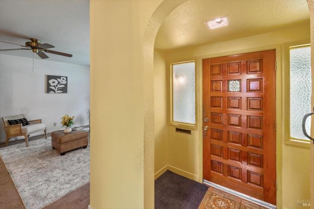 106 Birch St, Vacaville, CA 95688