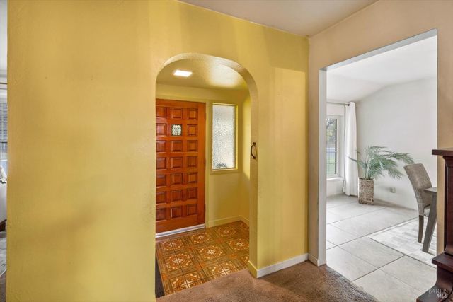 106 Birch St, Vacaville, CA 95688