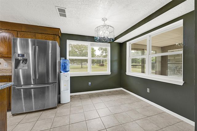 20135 Timber Line Ln, New Caney, TX 77357
