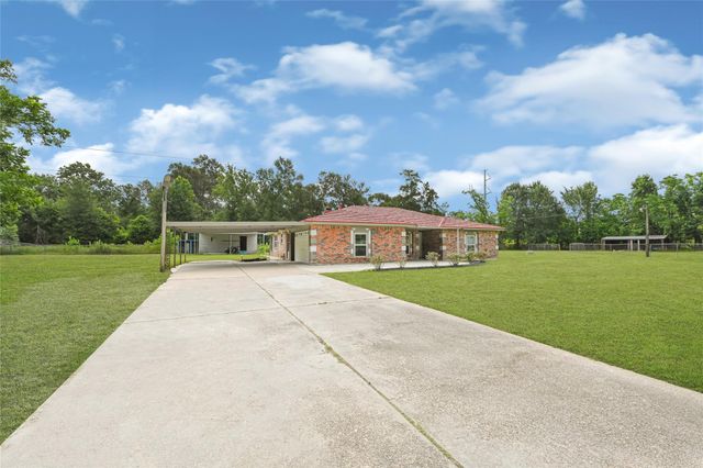 20135 Timber Line Ln, New Caney, TX 77357