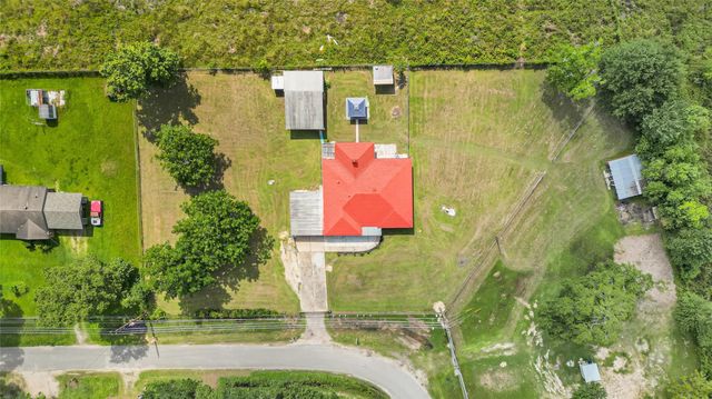 20135 Timber Line Ln, New Caney, TX 77357