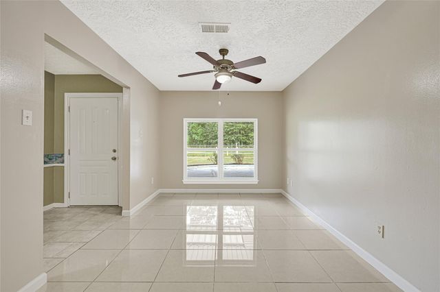 20135 Timber Line Ln, New Caney, TX 77357