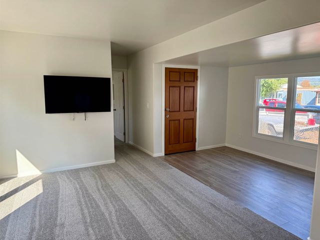 4105 N McDonald Rd, Spokane Valley, WA 99216